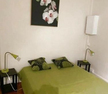Bagneres-de-Bigorre Appartement | Studio n 4 en plein cœur de la ville thermal