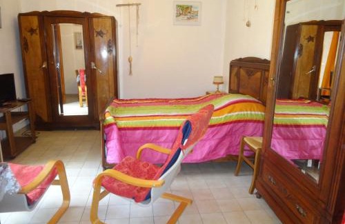 Amelie-les-Bains-Palalda Appartement | Studio n°1 agréable et bien situé