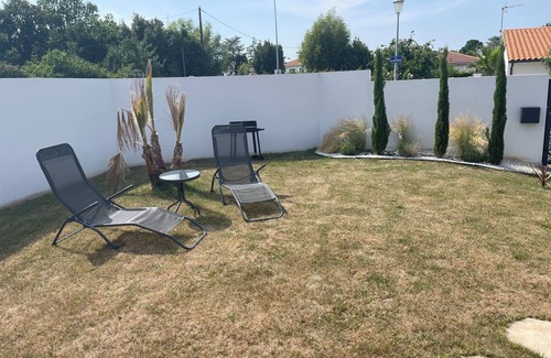 Dompierre-sur-Mer Appartement | Studio near La Rochelle