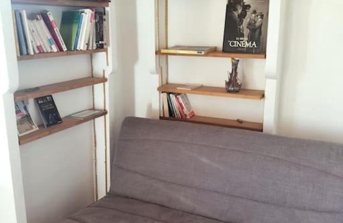 Bressols Appartement | Studio neuf à la campagne