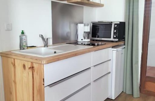 Bressols Appartement | Studio neuf à la campagne
