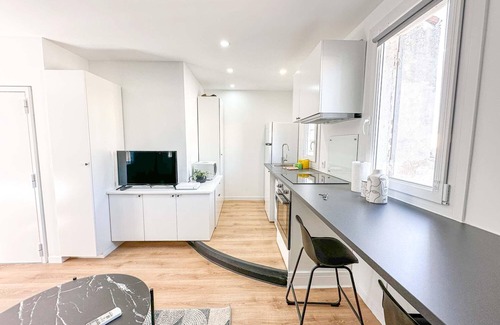 Thiers Appartement | Studio neuf aux Réformés à 2 min du metro