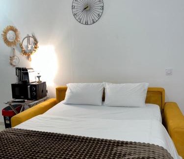 Valergues Appartement | Studio neuf avec acces piscine