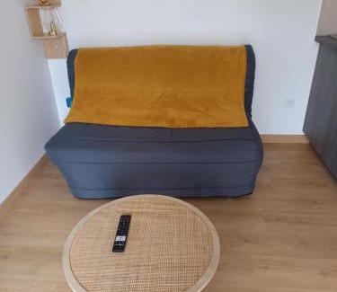 Pont-Sainte-Maxence Appartement | Studio neuf des amandines