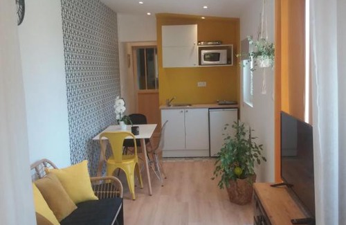 Mesnil-Val-Plage Appartement | Studio neuf dans propriété au bord de la mer