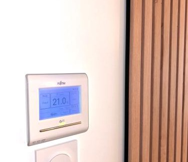 Les Salines Appartement | Studio NEUF - PORTES DE MONACO - Confort - Wifi - Clim