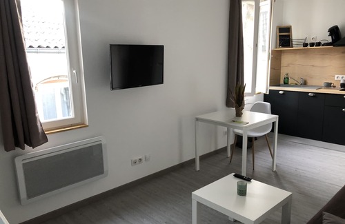 Lodeve Appartement | *Studio neuf* Proche Salagou