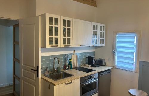 Parignargues Appartement | Studio neuf tout équipé 10 mn de Nîmes et du CHU