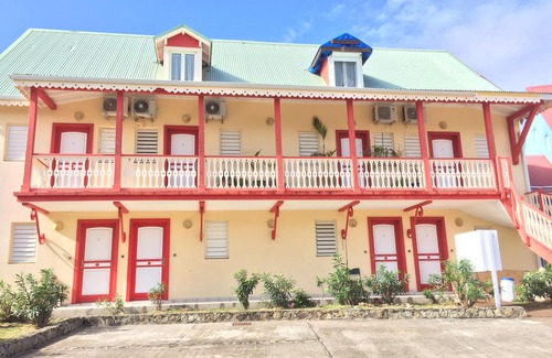 Orient Bay Appartement | Studio ô Soleil, au coeur du Parc de la Baie Orientale, bord de plage