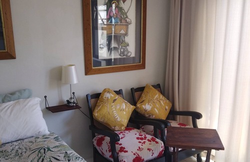 Langebaan Appartement | Studio On Fairway. A Cozy Quaint Studio close to restaurants and main beach.