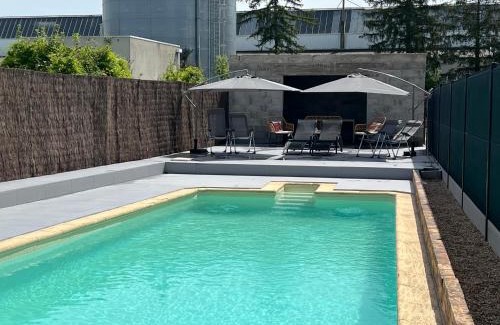 Mer Appartement | studio open space complet avec piscine