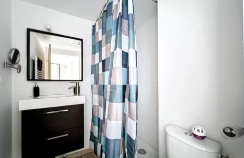 Oullins Appartement | Studio paisible - métro Oullins centre