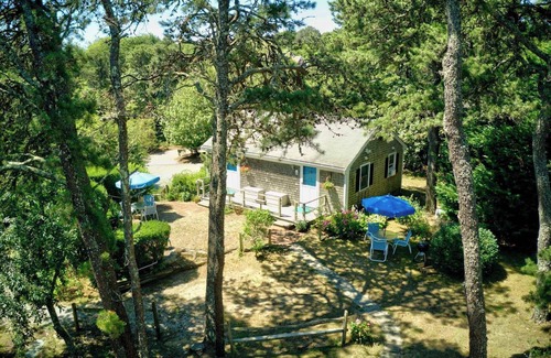 East Orleans Appartement | Studio perfect for 3, Walk to Nauset Beach!