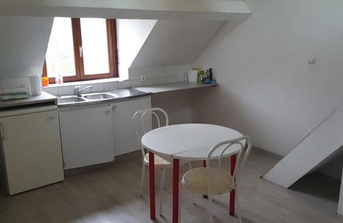 Charleville-Mezieres Appartement | Studio petit pont