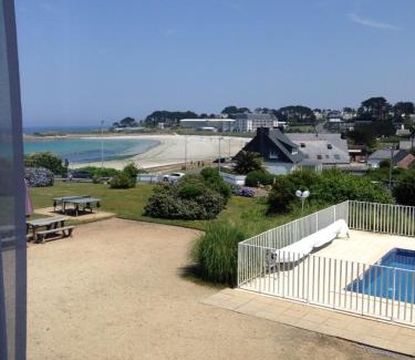 Trevou-Treguignec Appartement | Studio piscine et vue mer