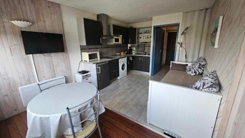 Port Rive Gauche Appartement | Studio plage du Grazel