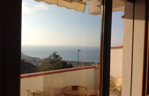 Drapia Appartement | Studio, Pool, Garden & View, 4 km from Tropea