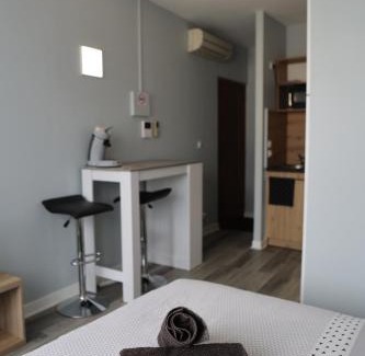 Bourges Appartement | Studio proche du centre ville - Studio Les Marais