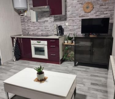 Betheniville Appartement | Studio Quai 1 Voie A parking gratuit