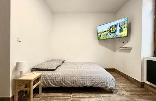 Saint-Fons Appartement | Studio rénové à 15 min de Lyon