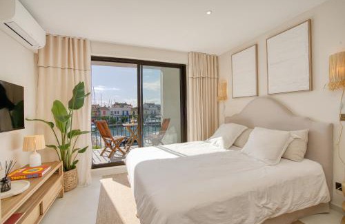 Port Grimaud Appartement | Studio rénové avec vue mer