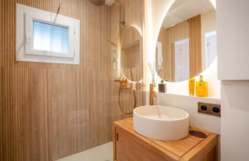 Port Grimaud Appartement | Studio rénové avec vue mer