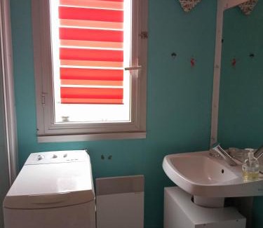 Amelie-les-Bains-Palalda Appartement | Studio rénové vue montagne