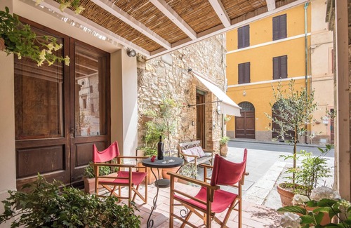 Radicondoli Appartement | Studio "Radicondoli" avec balcon et Wi-Fi