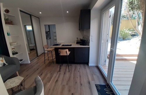 Grezieu-la-Varenne Appartement | STUDIO RENOVE RDC TERRASSE + EXTERIEUR PAYSAGE