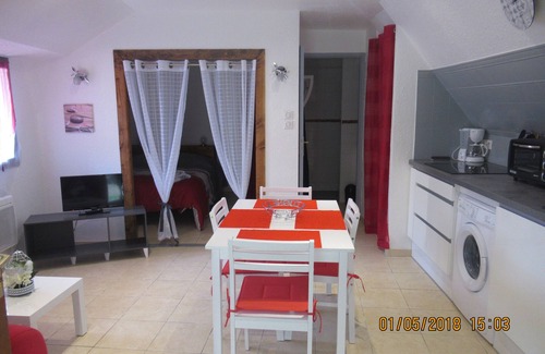 Cendras Appartement | LOCATION STUDIO DOMAINE DE LA BAUME