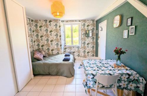 Saint-Germain-les-Belles Appartement | Studio Silhem