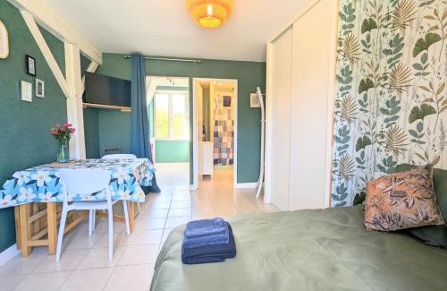 Saint-Germain-les-Belles Appartement | Studio Silhem