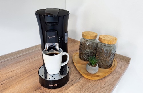 Hetzerath Appartement | stern12 SIRIUS Kitchen WLAN Workplace Parking