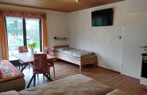 Lerchenau Appartement | Studio Sonnenhang Würnitz