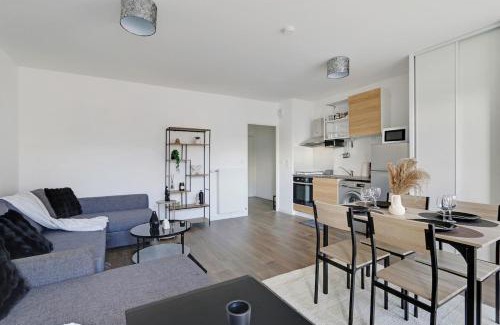 Saint-Ouen Appartement | Studio spacieux à 2 minutes de Paris - 4 personnes