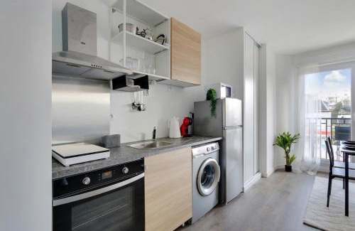 Saint-Ouen Appartement | Studio spacieux à 2 minutes de Paris - 4 personnes