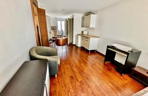 Quartier Chorier-Berriat Appartement | Studio Spacieux - Calme & Tout Equipé avec Wifi
