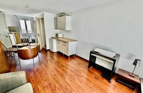 Quartier Chorier-Berriat Appartement | Studio Spacieux - Calme & Tout Equipé avec Wifi