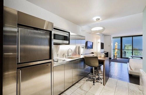 Las Vegas Appartement | Studio Strip View w/Open Balcony | at Palms Place