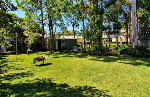 Callala Bay Appartement | Studio style self contained room, steps to the beach.