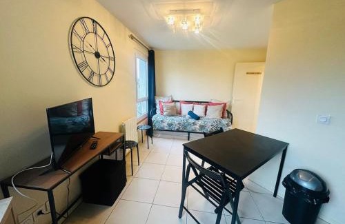 Bretigny-sur-Orge Appartement | Studio sud paris 2