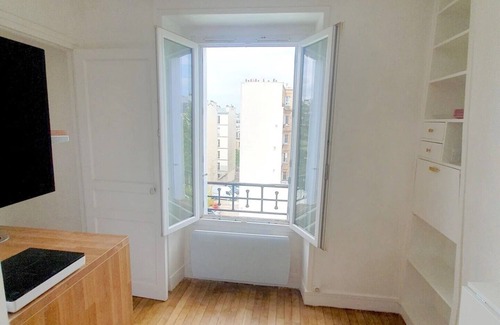 Levallois-Perret Appartement | Studio sur Levallois-perret pas Cher à 5 Minutes du Métro et de Paris