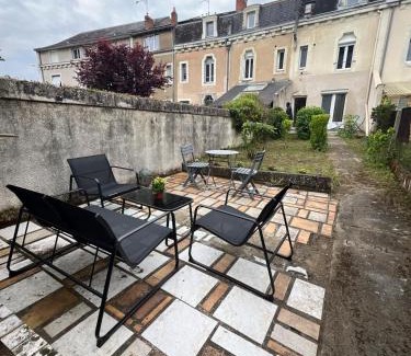 Chatellerault Appartement | Studio Sydney Charme et jardin I séjour pro ou romantique