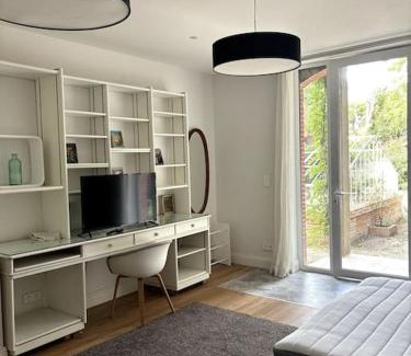 Lafourguette Appartement | Studio terrasse Villa Odette