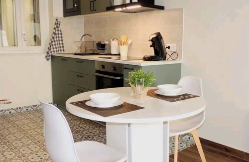 Saint-Germain-en-Laye Appartement | Studio tout confort,proche gare St-germain en Laye