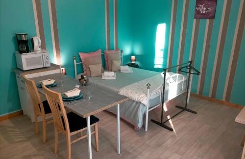 Pays d'Issoudun Appartement | studio " tournesol " au coeur du Berry