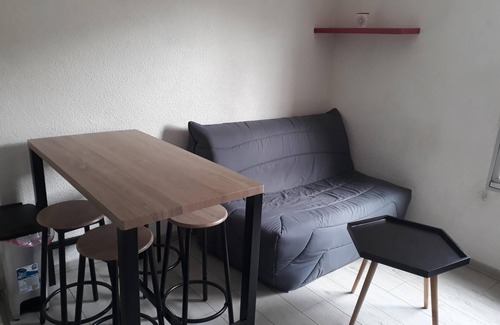 Paray-le-Monial Appartement | Studio Tout Équipé