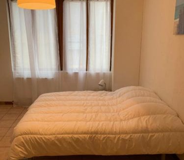 Saints-en-Puisaye Appartement | Studio tout équipé 2 à 4 personnes