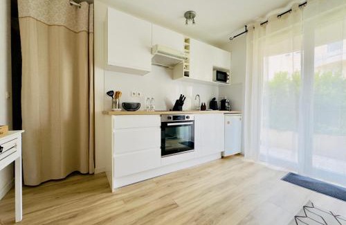 Perigny Appartement | Studio tout confort avec piscine