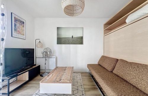 Perigny Appartement | Studio tout confort avec piscine